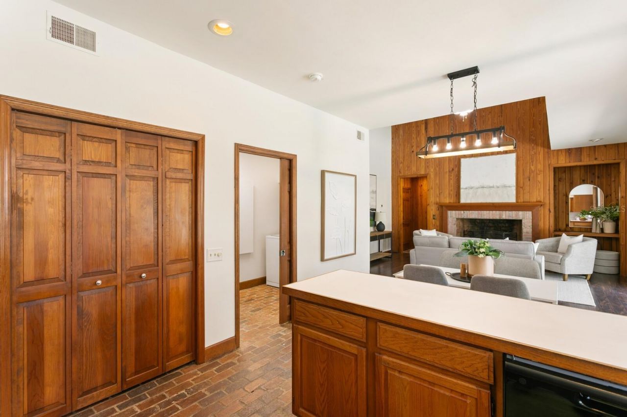 6404 Josephine Arbor Place, Temple Terrace, FL 33617 Photo