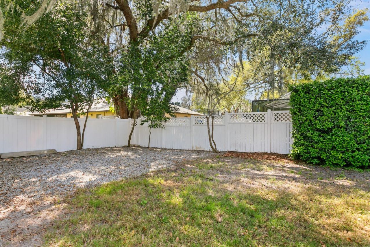 6404 Josephine Arbor Place, Temple Terrace, FL 33617 Photo