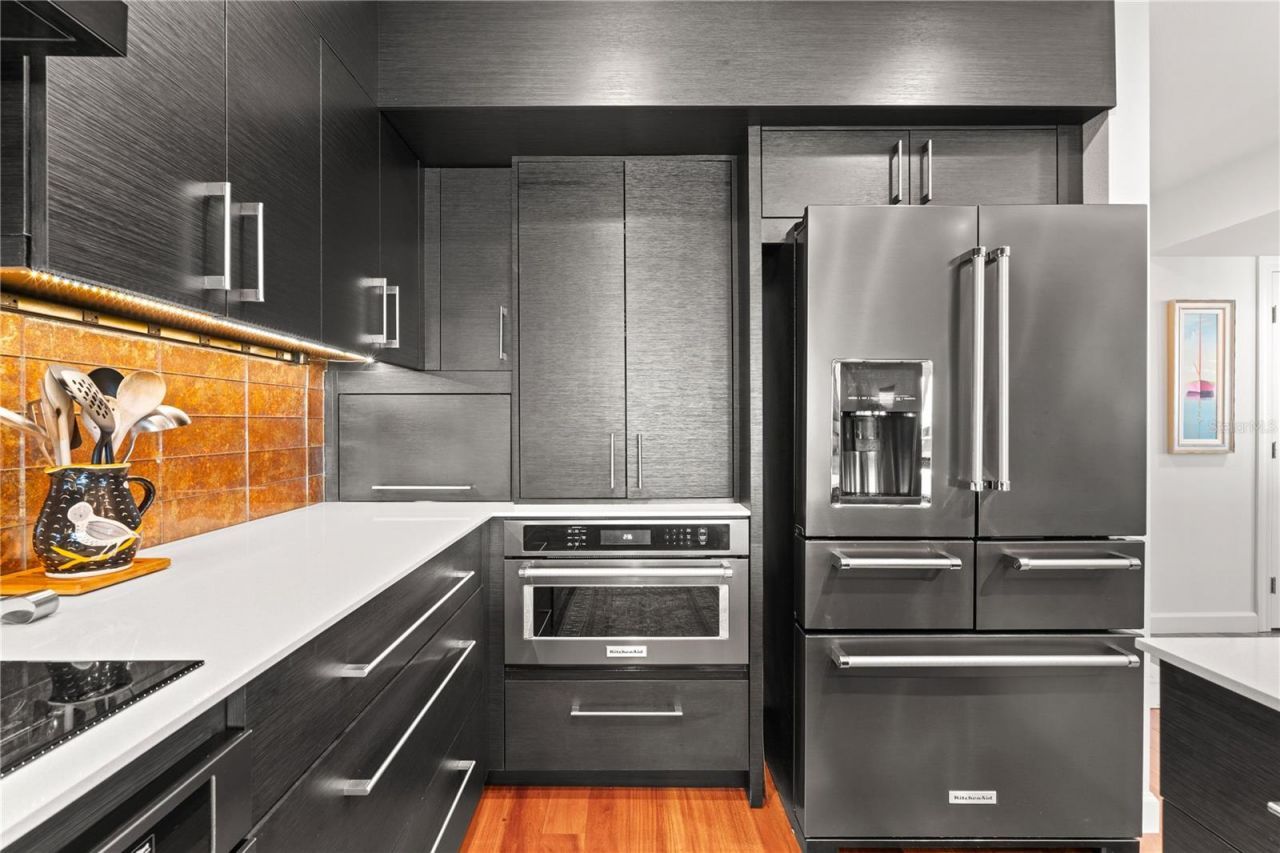 26 Tidy Island Boulevard, Bradenton, FL 34210 Photo