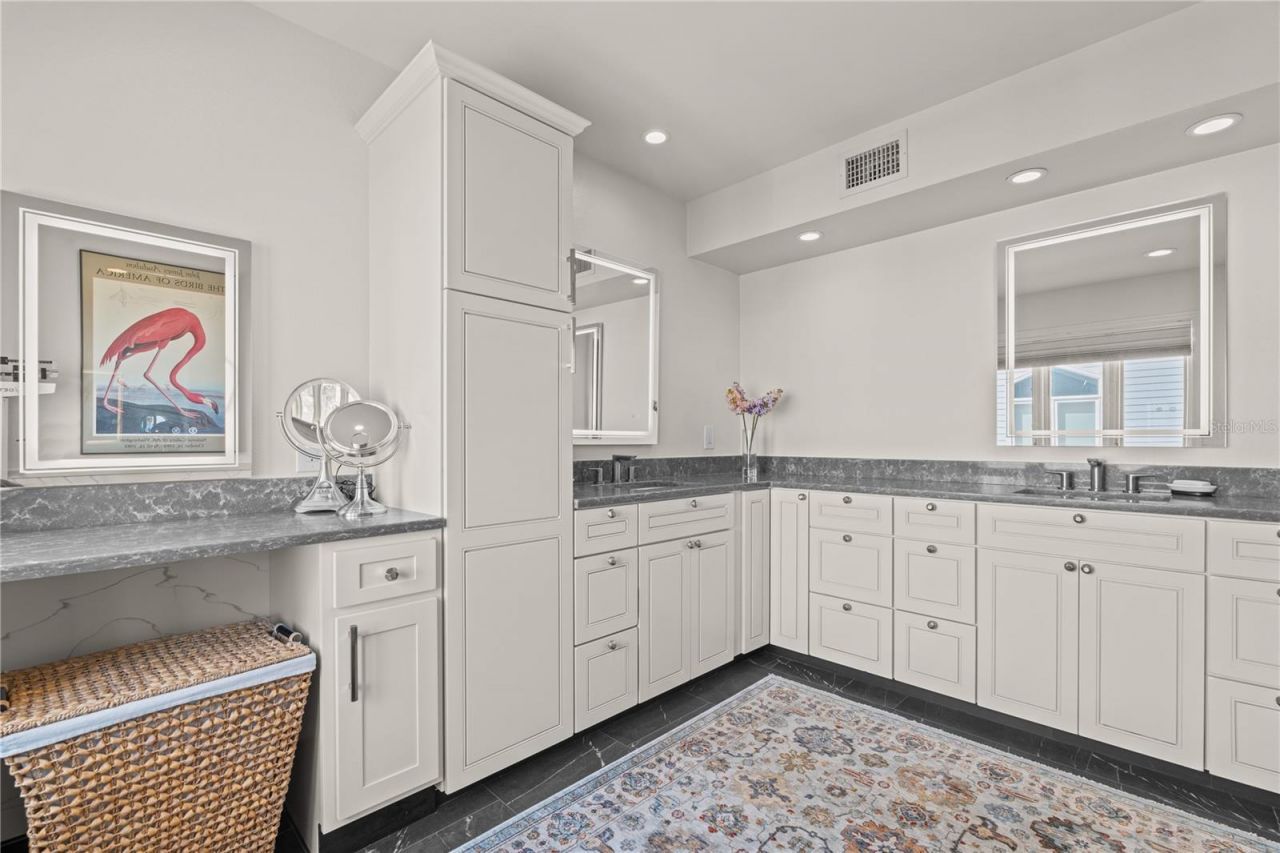 26 Tidy Island Boulevard, Bradenton, FL 34210 Photo