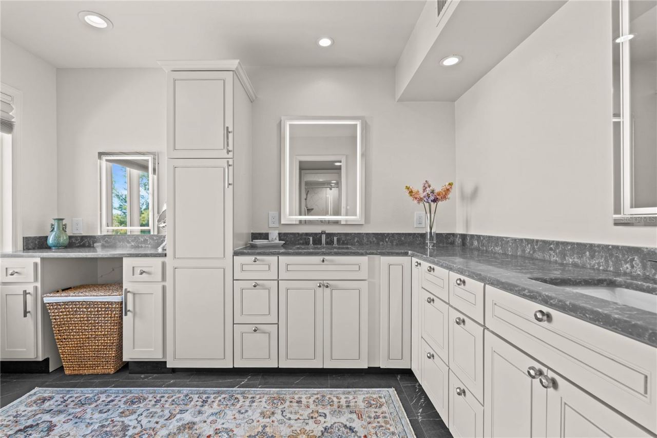 26 Tidy Island Boulevard, Bradenton, FL 34210 Photo