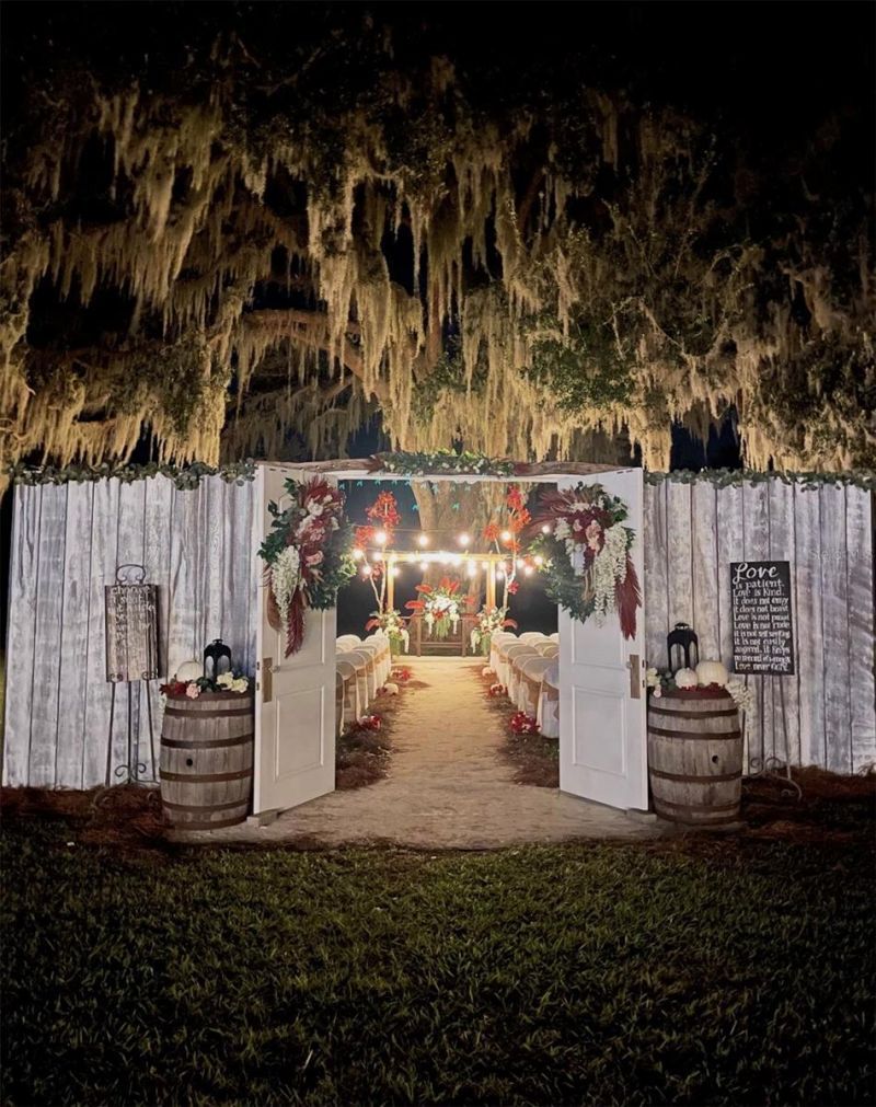 15300 Lake Iola Road, Dade City, FL 33523 Photo