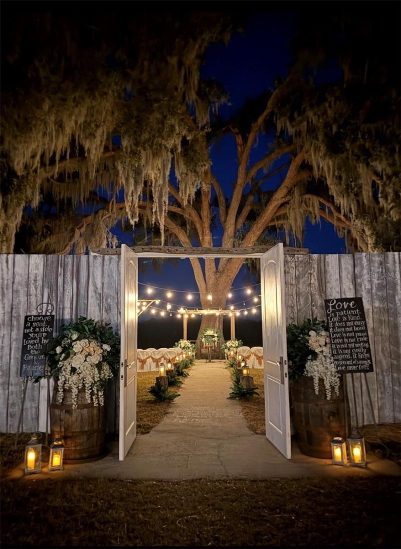 15300 Lake Iola Road, Dade City, FL 33523 Photo