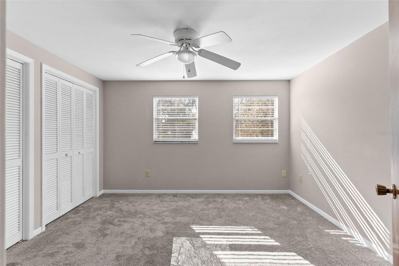 15300 Lake Iola Road, Dade City, FL 33523 Photo