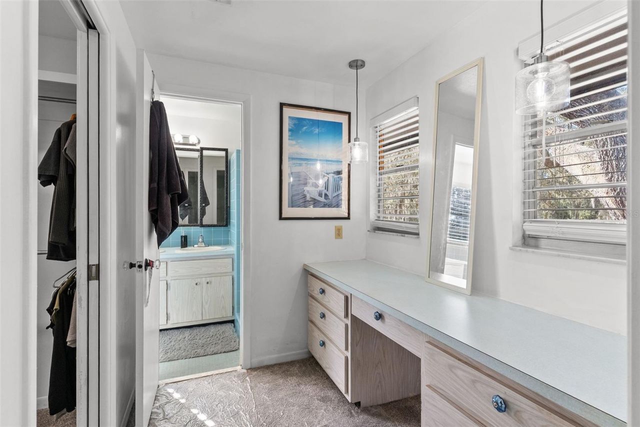 15300 Lake Iola Road, Dade City, FL 33523 Photo