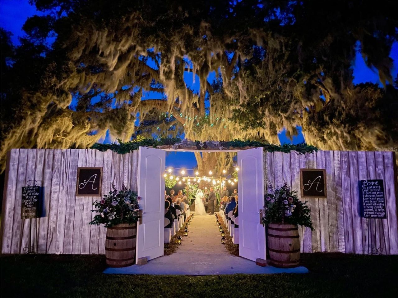 15300 Lake Iola Road, Dade City, FL 33523 Photo