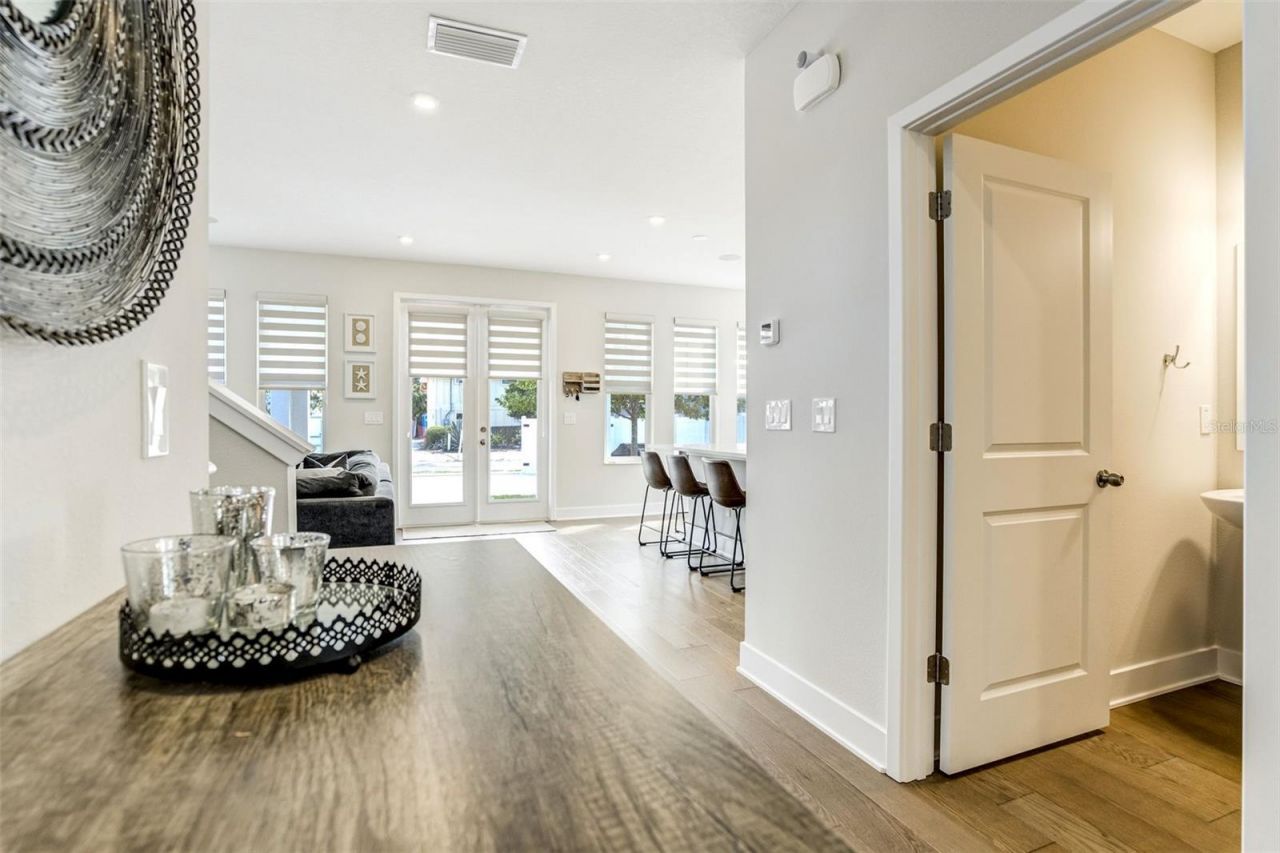 2716 13th Avenue N, Saint Petersburg, FL 33713 Photo