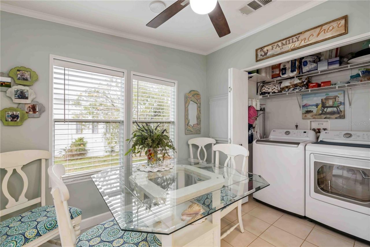 8521 Countess Avenue Circle, Palmetto, FL 34221 Photo