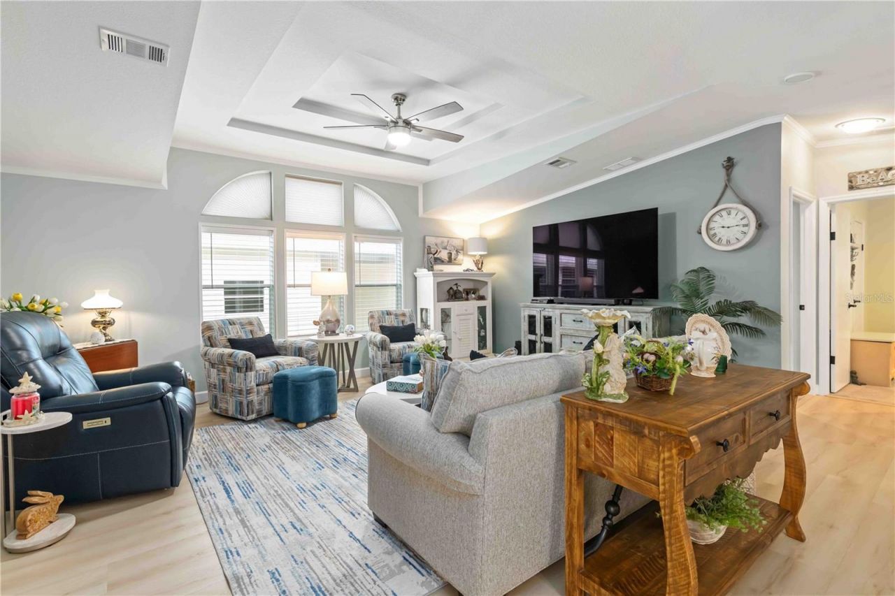 8521 Countess Avenue Circle, Palmetto, FL 34221 Photo