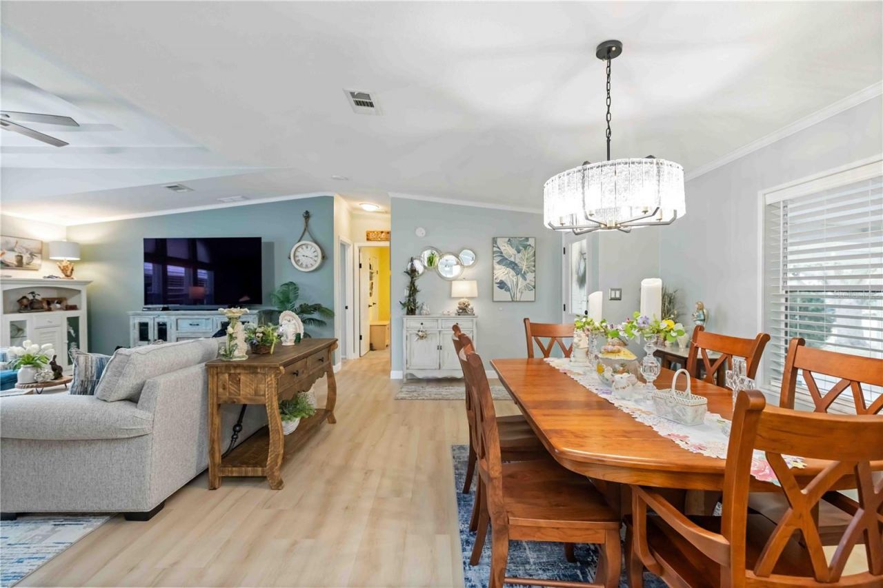 8521 Countess Avenue Circle, Palmetto, FL 34221 Photo