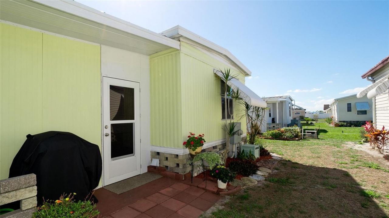 5316 53rd Avenue E, Unit D7, Bradenton, FL 34203 Photo