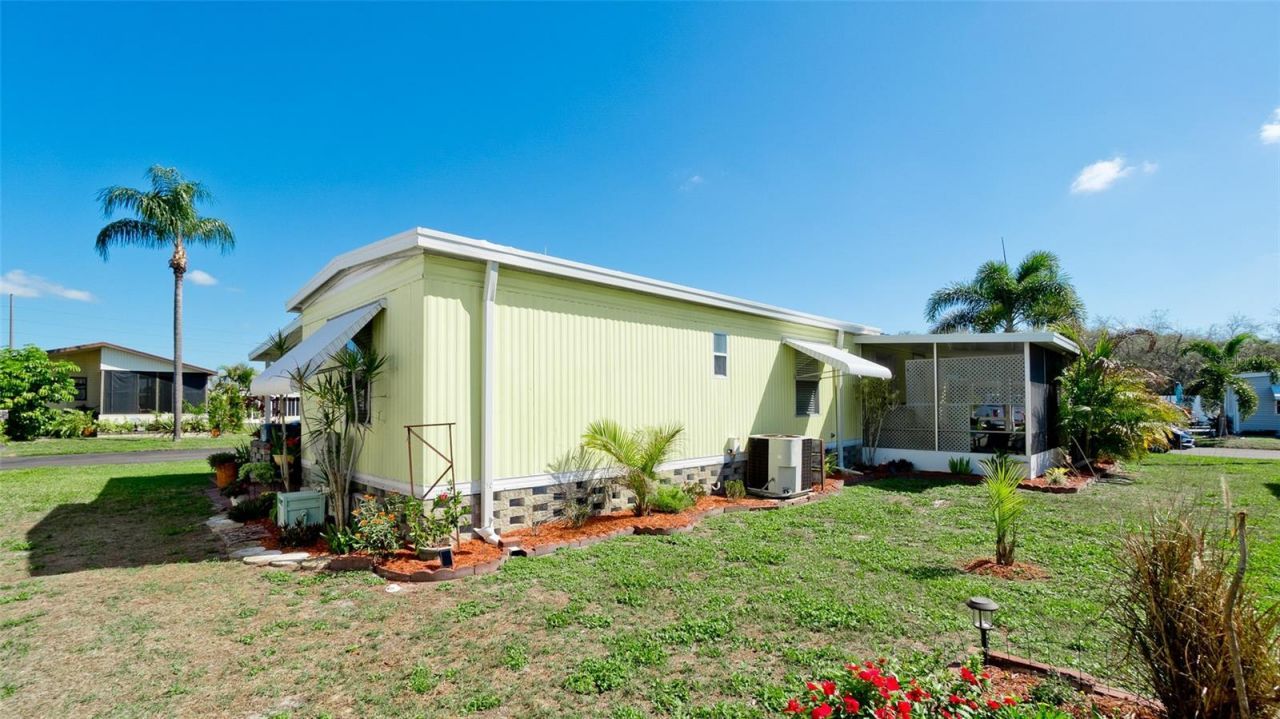 5316 53rd Avenue E, Unit D7, Bradenton, FL 34203 Photo