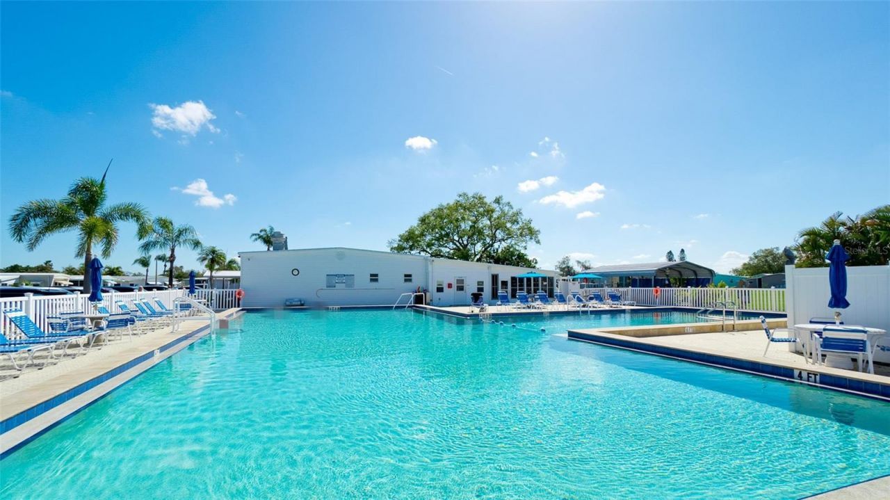 5316 53rd Avenue E, Unit D7, Bradenton, FL 34203 Photo