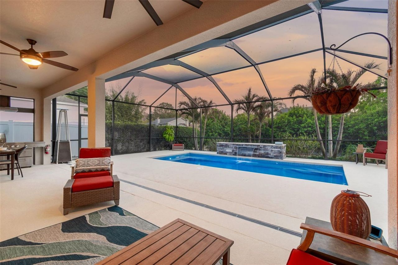 4910 Lakeshore Oaks Court, Tampa, FL 33624 Photo