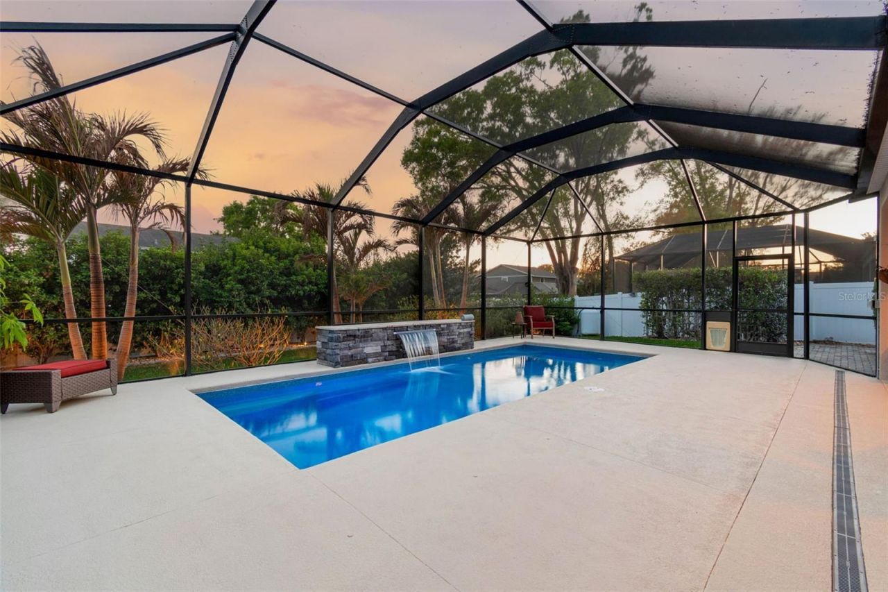 4910 Lakeshore Oaks Court, Tampa, FL 33624 Photo