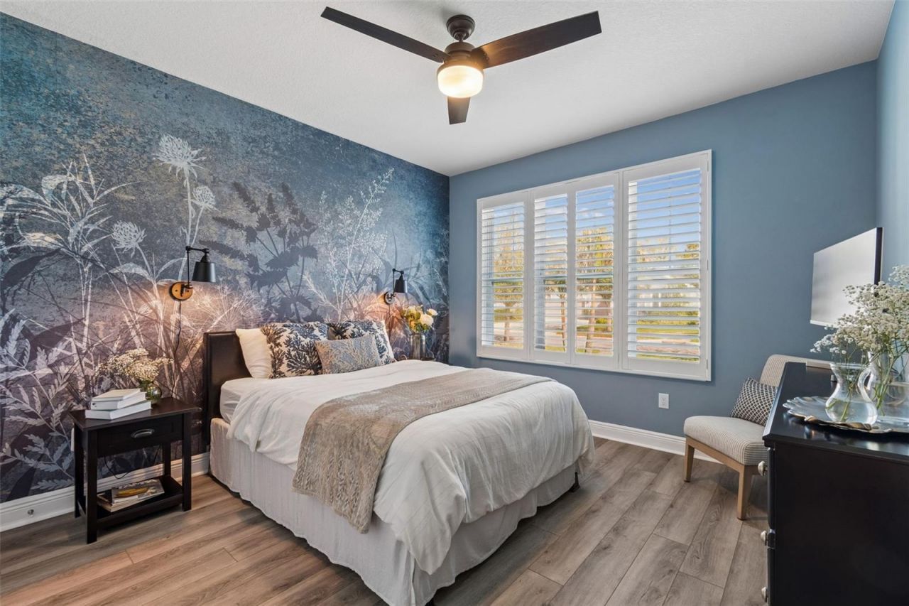 4910 Lakeshore Oaks Court, Tampa, FL 33624 Photo