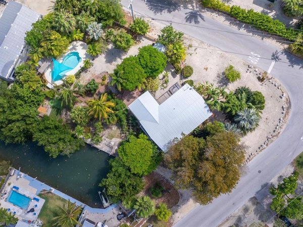 22777 JOLLY ROGER DR., CUDJOE KEY, FL 33042