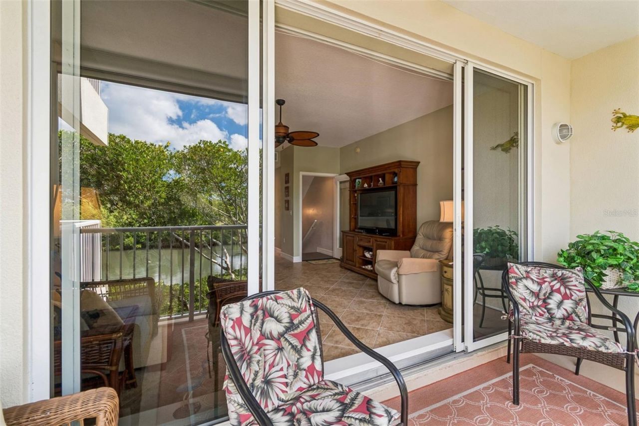 454 Bahia Beach Boulevard, Ruskin, FL 33570 Photo