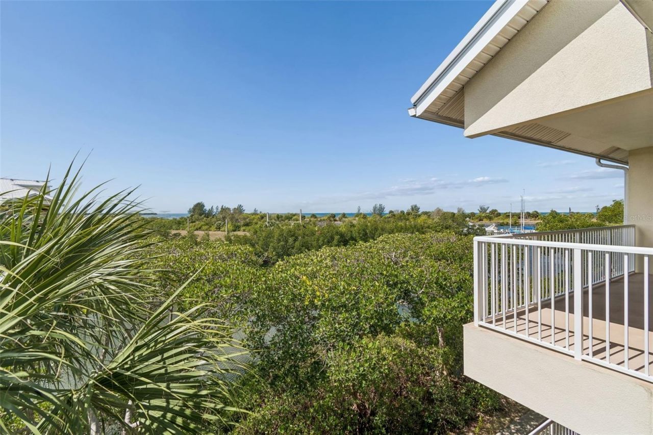 454 Bahia Beach Boulevard, Ruskin, FL 33570 Photo