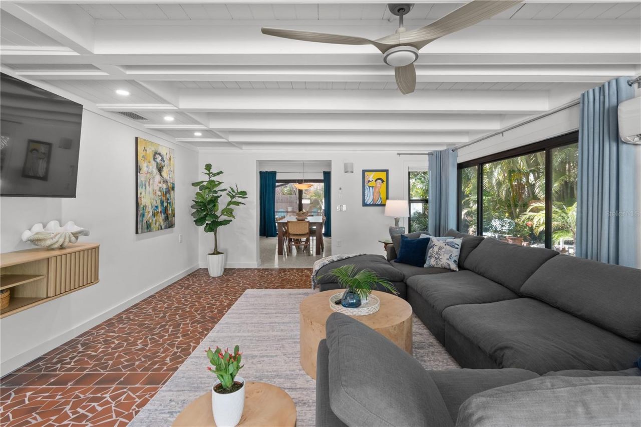 157 Garden Lane, Sarasota, FL 34242 Photo