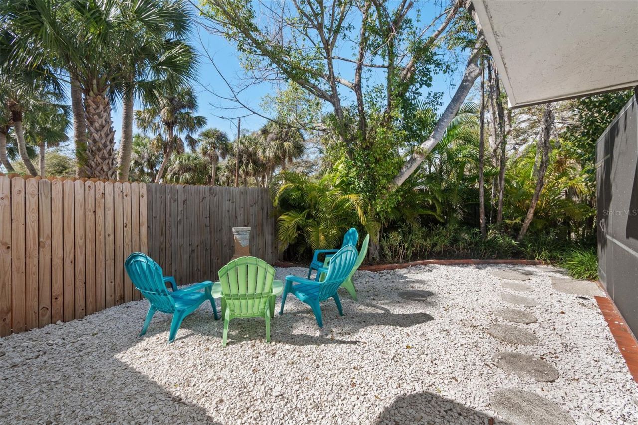 157 Garden Lane, Sarasota, FL 34242 Photo