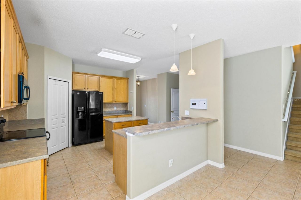 6658 Lake Pembroke Place , Orlando, FL 32829 Photo