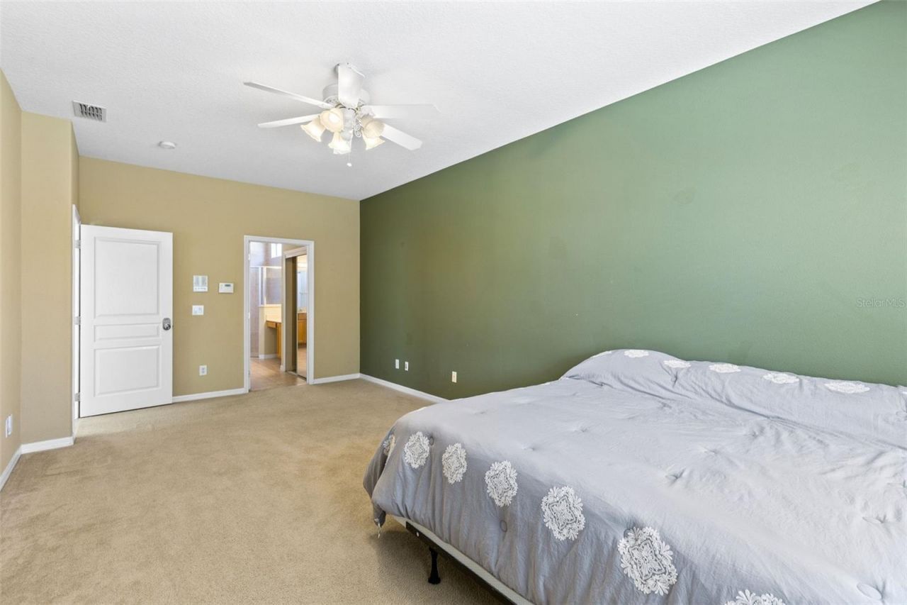 6658 Lake Pembroke Place , Orlando, FL 32829 Photo