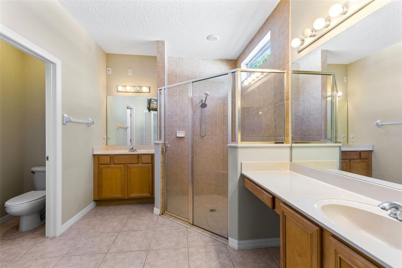 6658 Lake Pembroke Place , Orlando, FL 32829 Photo