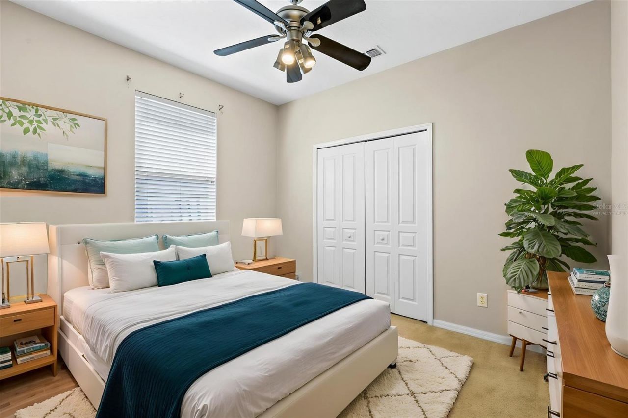 6658 Lake Pembroke Place , Orlando, FL 32829 Photo