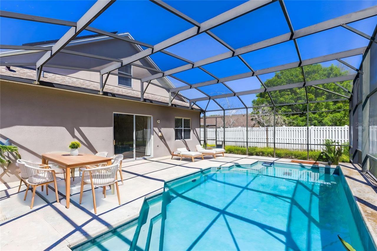 6658 Lake Pembroke Place , Orlando, FL 32829 Photo