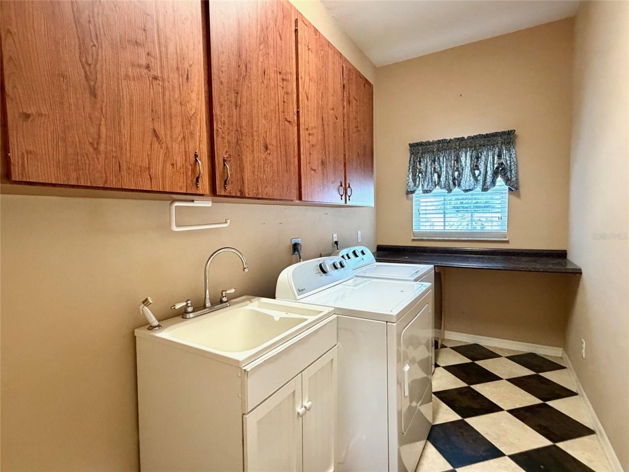 5713 NW 45th Drive, Gainesville, FL 32653 Photo