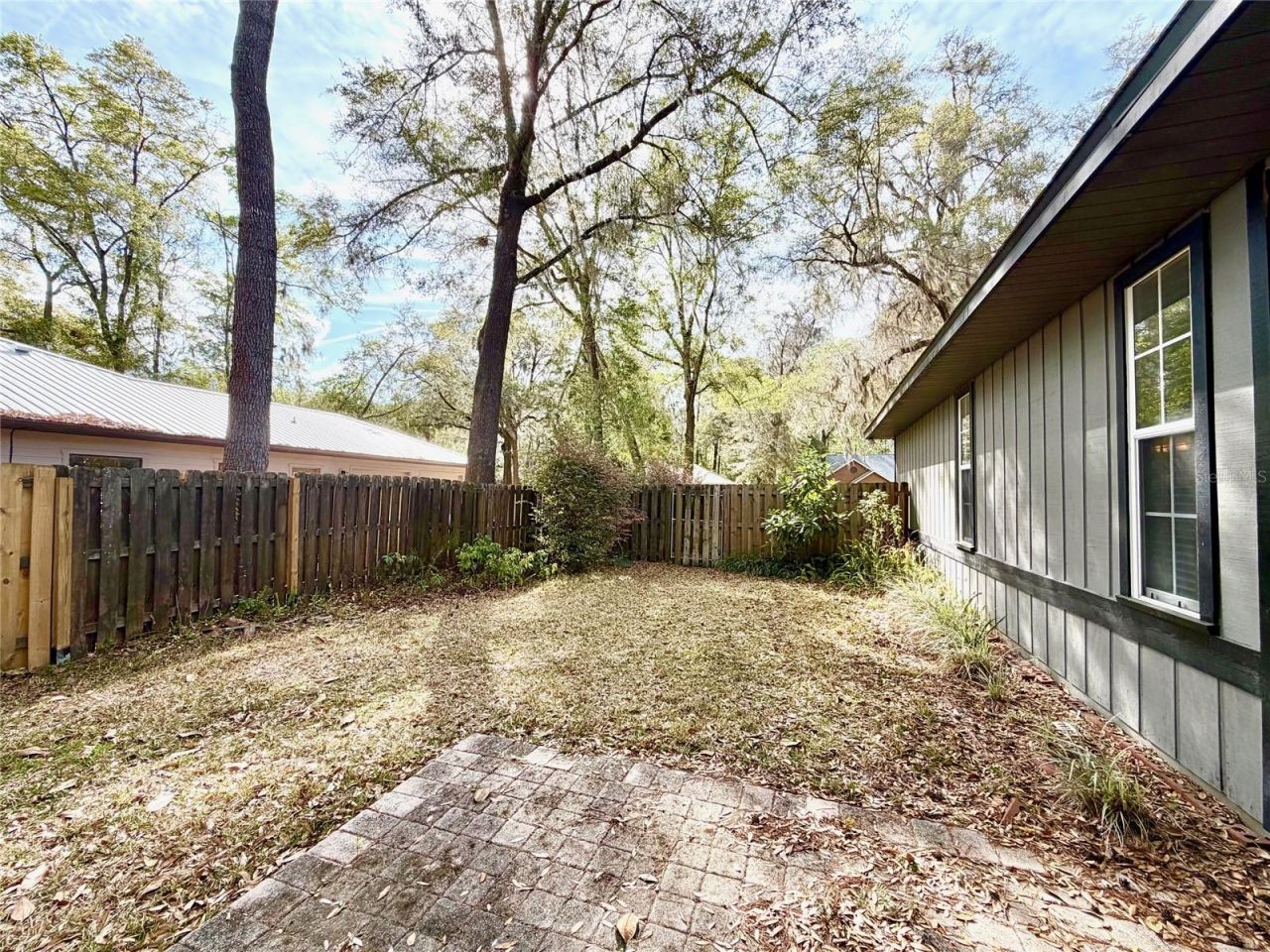 5713 NW 45th Drive, Gainesville, FL 32653 Photo