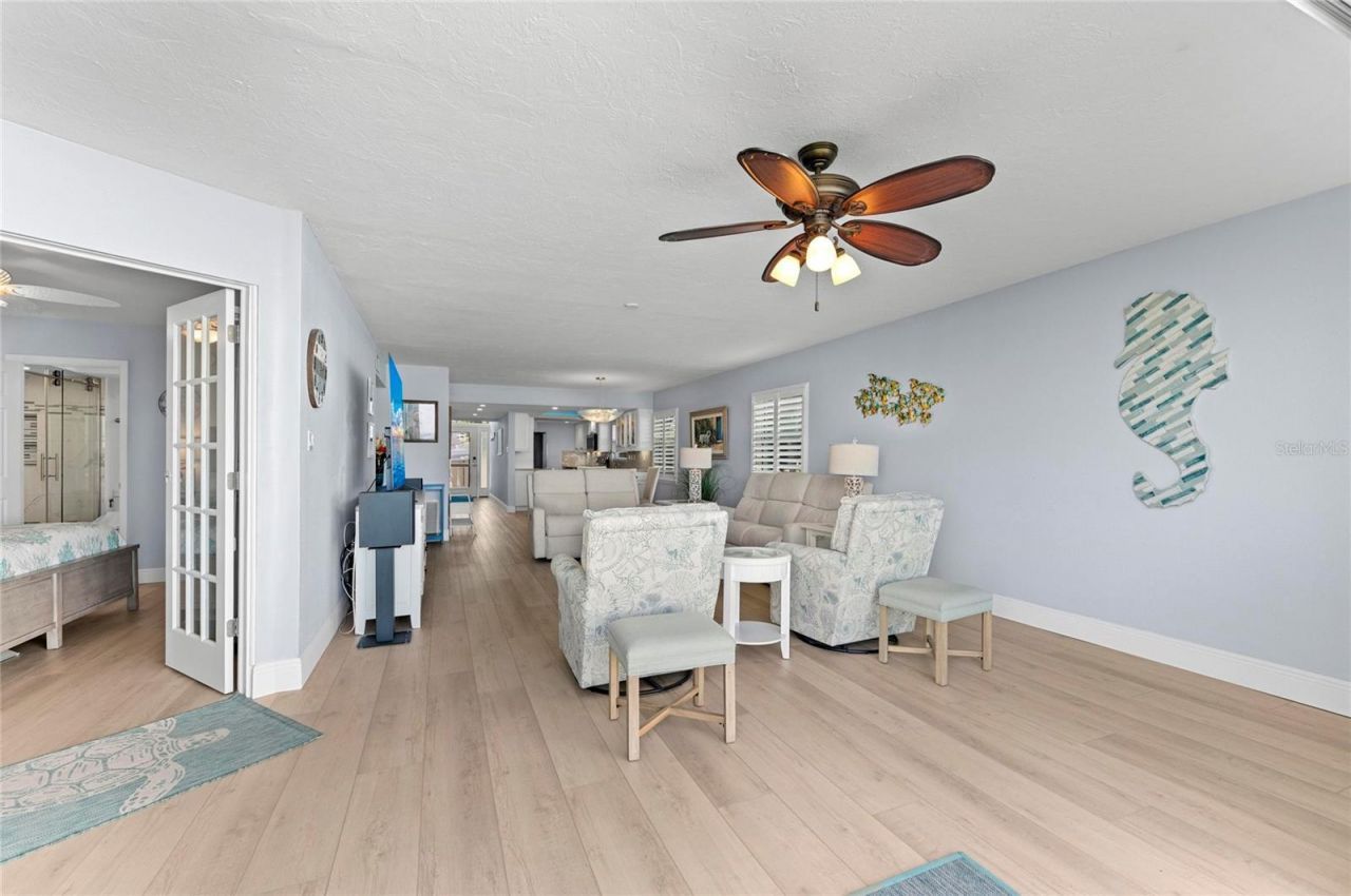 600 Manatee Avenue, Unit 106, Holmes Beach, FL 34217 Photo