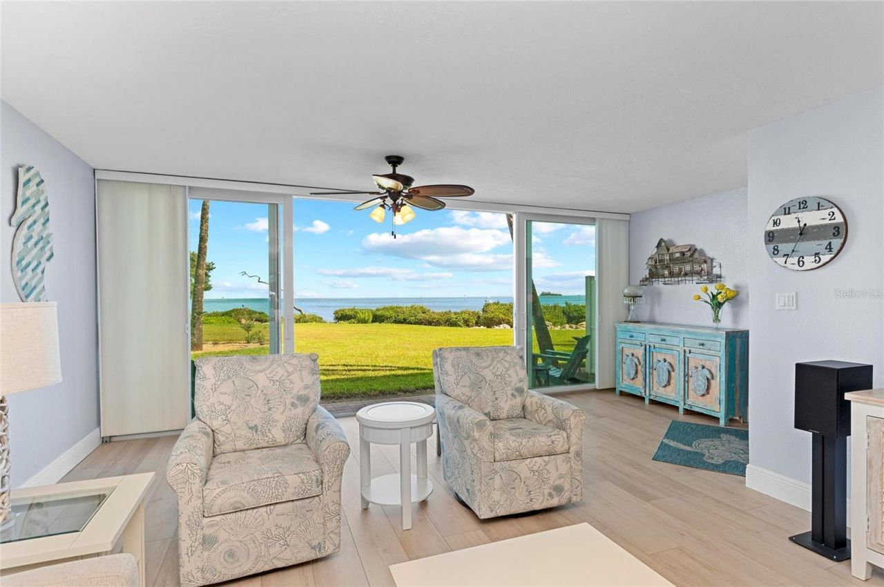 600 Manatee Avenue, Unit 106, Holmes Beach, FL 34217 Photo