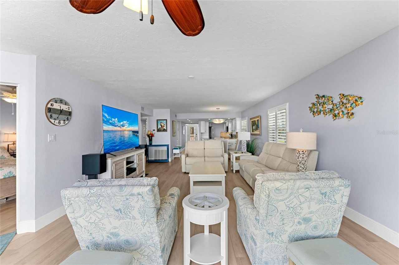 600 Manatee Avenue, Unit 106, Holmes Beach, FL 34217 Photo