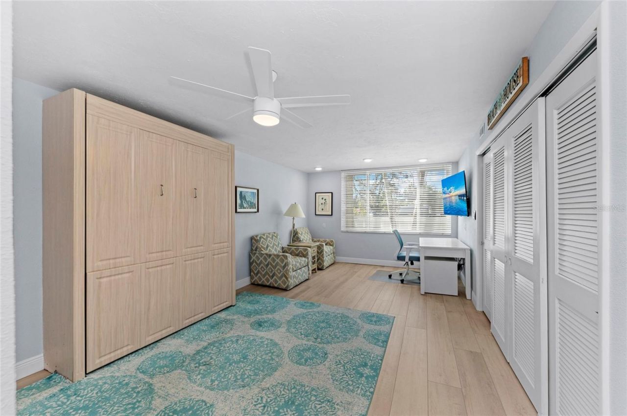 600 Manatee Avenue, Unit 106, Holmes Beach, FL 34217 Photo