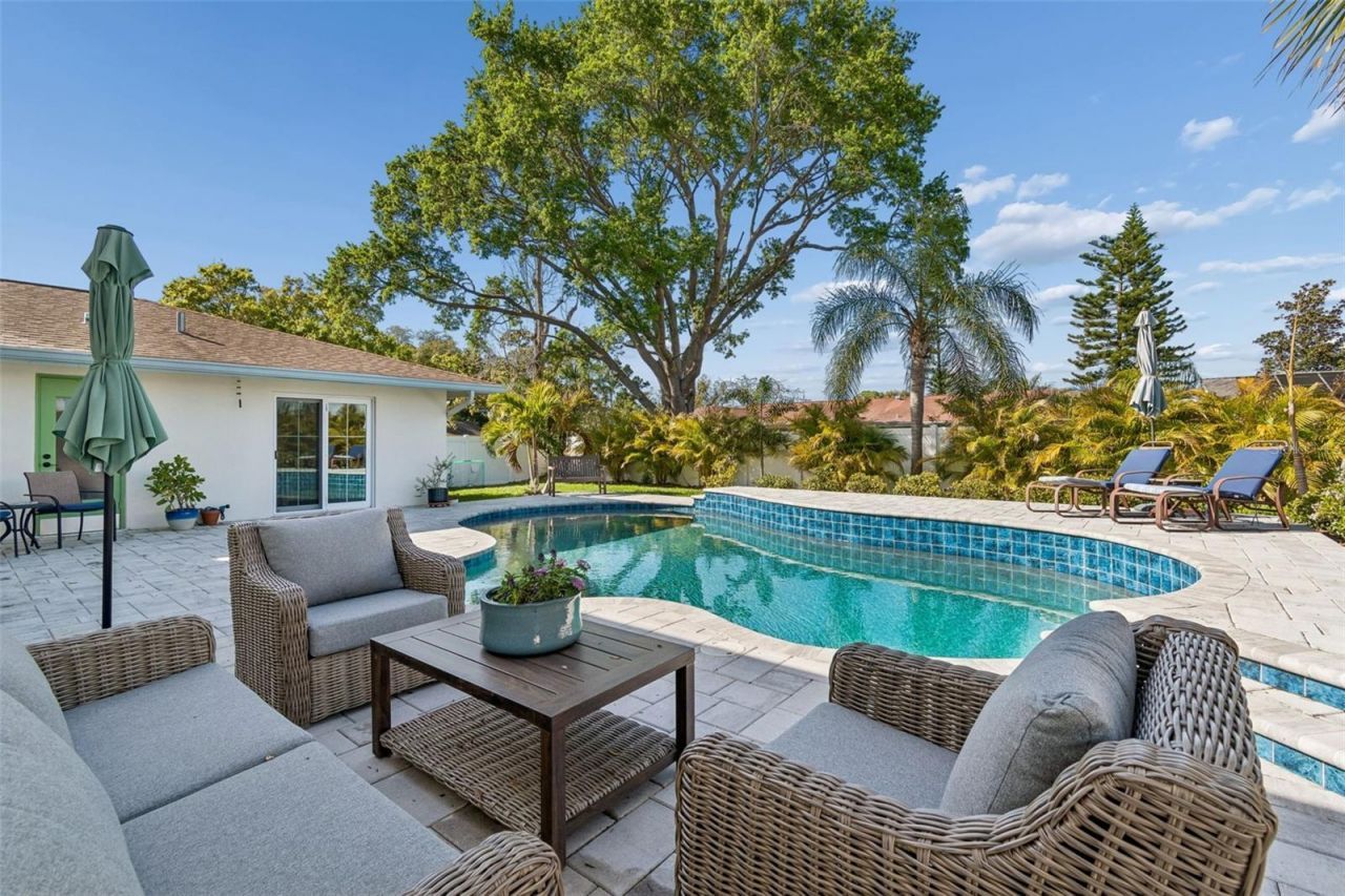 3302 San Jose Street, Clearwater, FL 33759 Photo