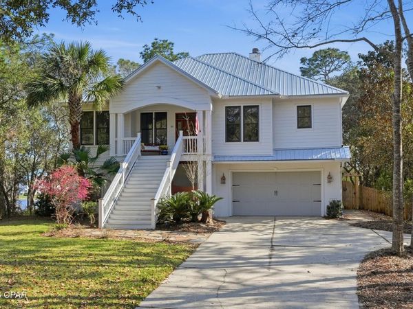 50 E Bayou Forest Drive , Freeport, FL 32439