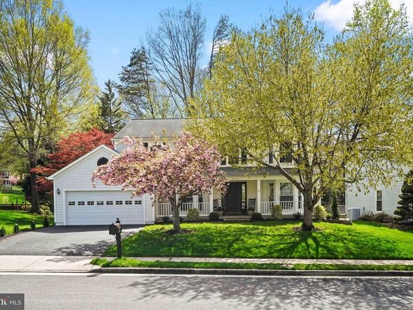 9117 JOHN WAY, FAIRFAX STATION, VA 22039