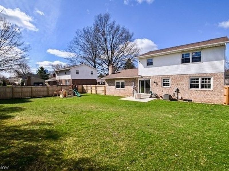 712 Tanya Avenue NW, Massillon, OH 44646 Photo 2