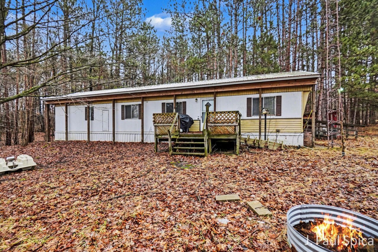 7365 Jefferson Street, Hesperia, MI 49421 Main Photo