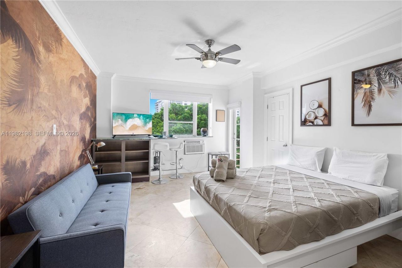 255 W 24th St, Unit 501, Miami Beach, FL 33140 Photo