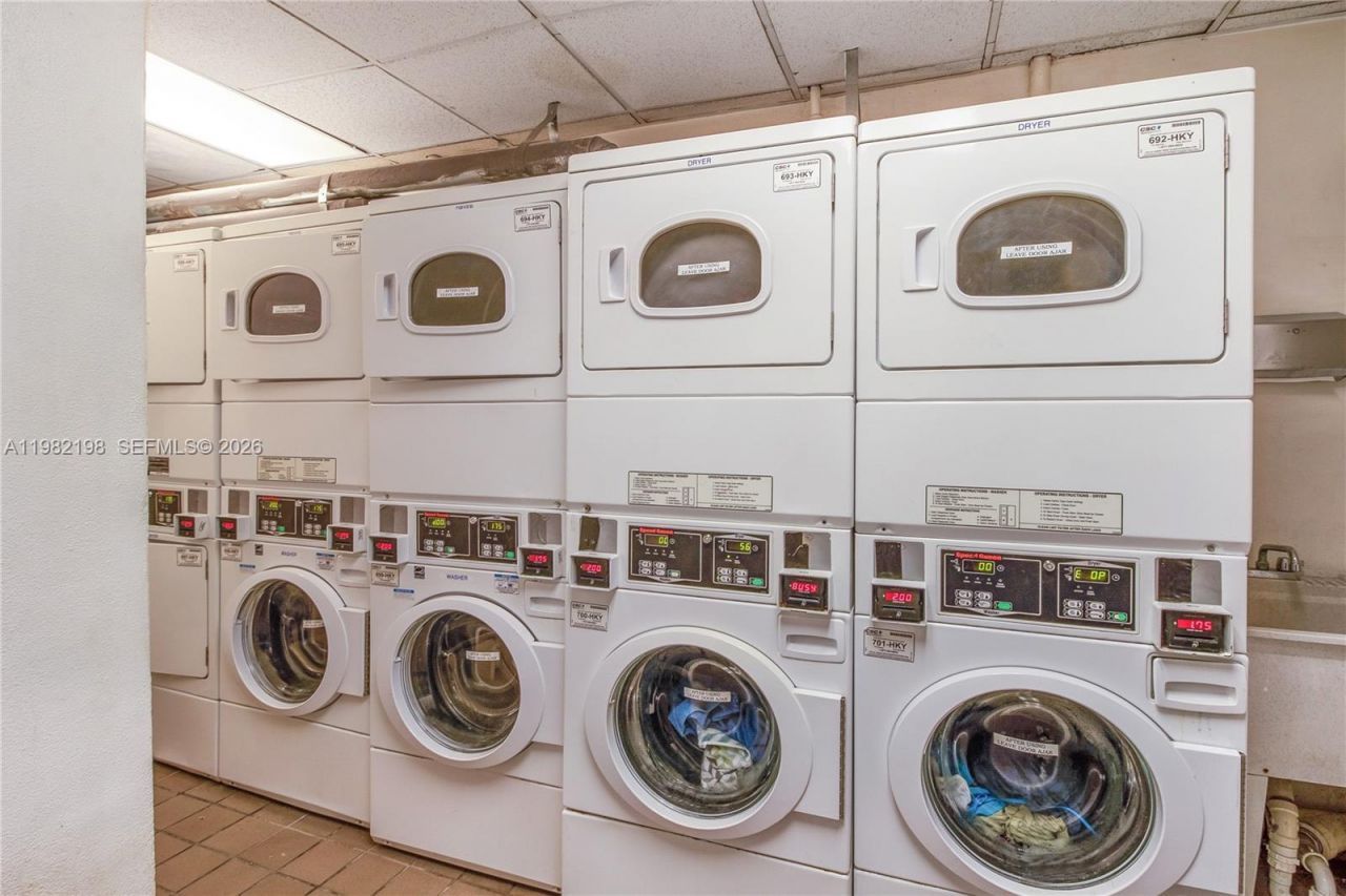 255 W 24th St, Unit 501, Miami Beach, FL 33140 Photo