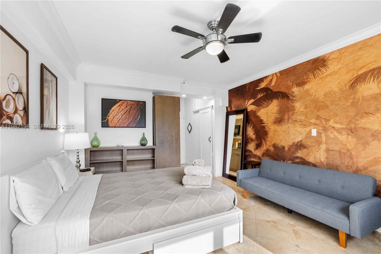 255 W 24th St, Unit 501, Miami Beach, FL 33140 Photo