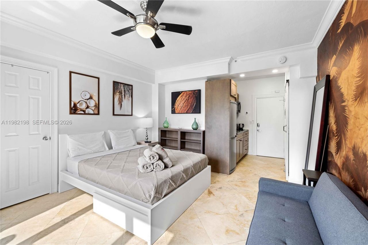 255 W 24th St, Unit 501, Miami Beach, FL 33140 Photo