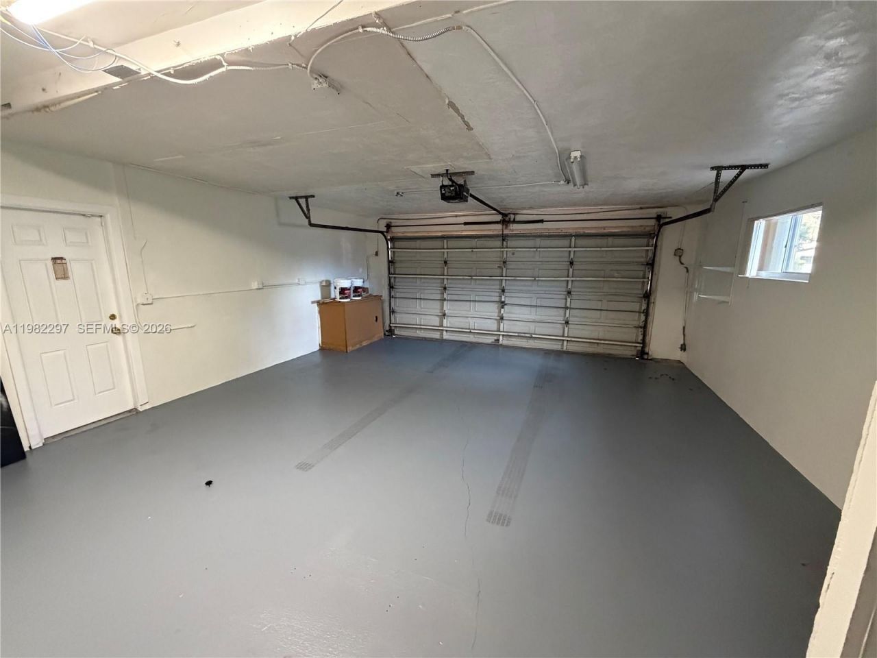 6895 Loch Ness Dr, Unit n/a, Miami Lakes, FL 33014 Photo