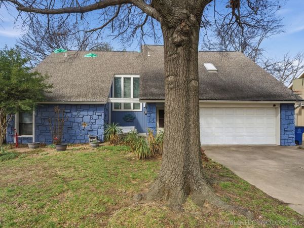 8714 S 69th East Avenue, Tulsa, OK 74133