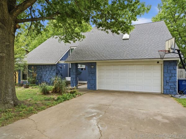 8714 S 69th East Avenue, Tulsa, OK 74133
