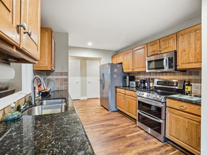 11143 Jardin Place, Blue Ash, OH 45241 Photo 18