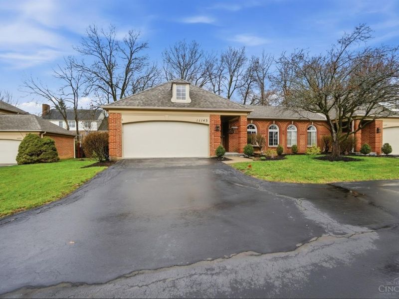 11143 Jardin Place, Blue Ash, OH 45241 Photo 3